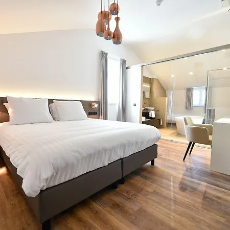 Brasserie-hotel Antje De Statie Szálloda Weert