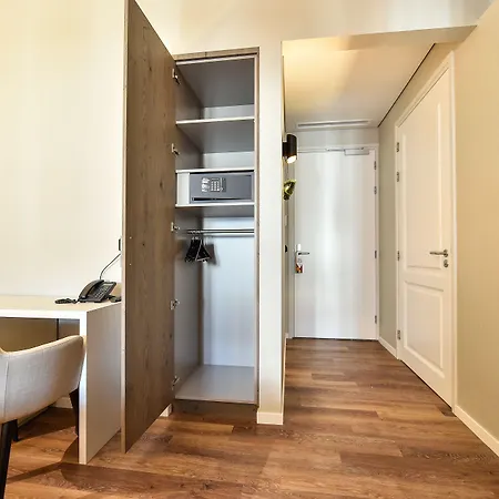 Brasserie-hotel Antje De Statie Weert