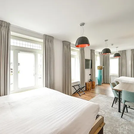 Brasserie-hotel Antje De Statie Hotel