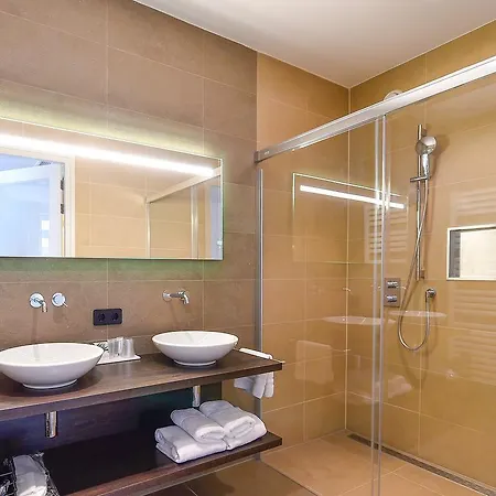 Hotel Brasserie-hotel Antje De Statie 3*