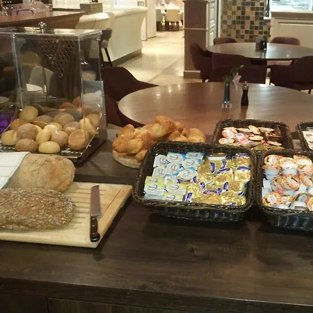 Hotel Brasserie-hotel Antje De Statie 3*
