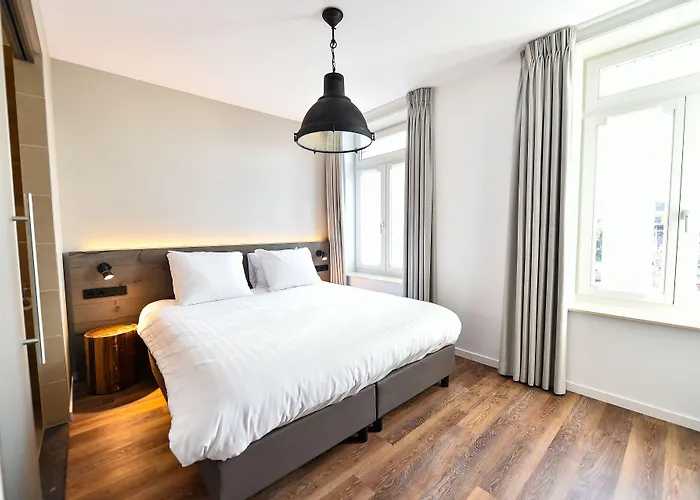 Brasserie-hotel Antje De Statie Hotel Weert