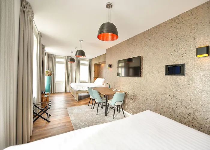 Brasserie-hotel Antje De Statie Верт