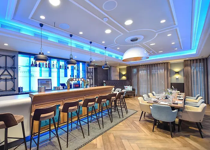 Brasserie-hotel Antje De Statie 3*