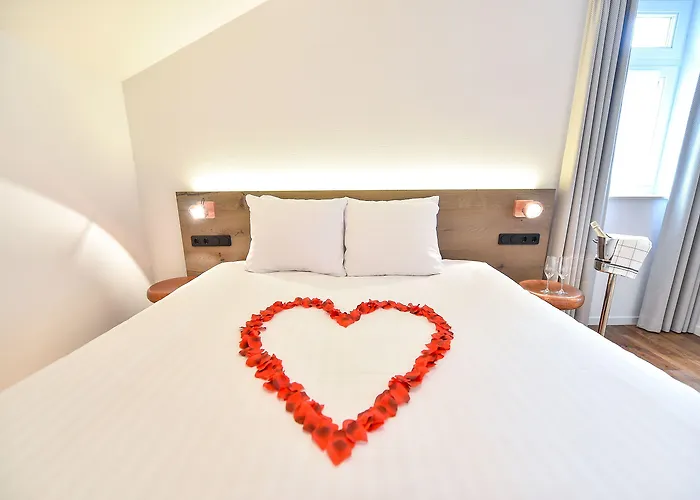 Brasserie-hotel Antje De Statie فندق فيرت