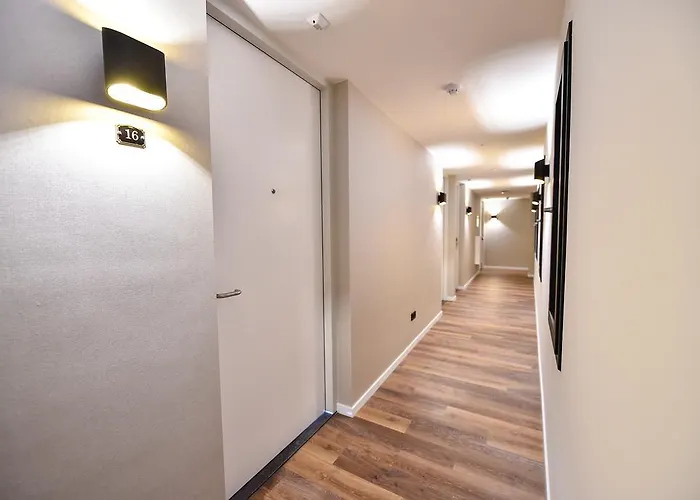 Brasserie-hotel Antje De Statie فندق فيرت