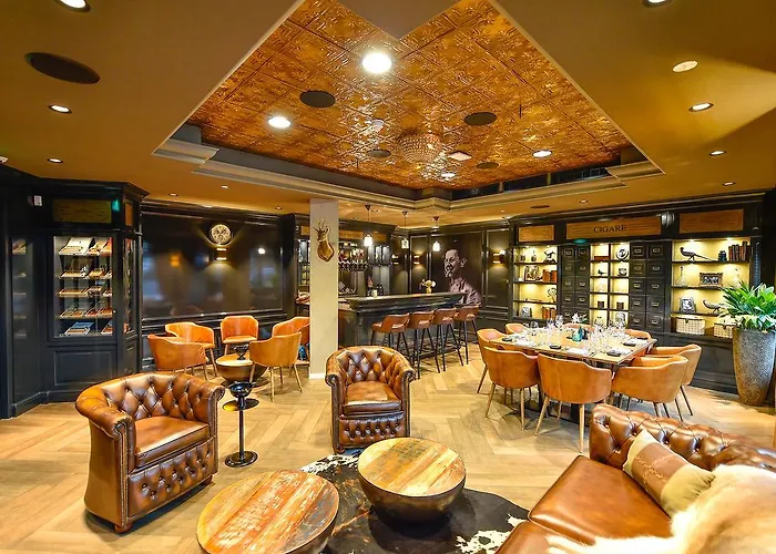 Brasserie-hotel Antje De Statie 3*